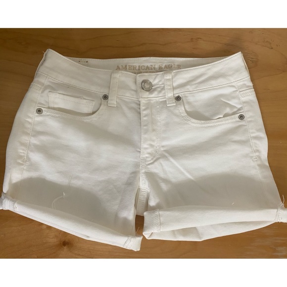 American Eagle white jean shorts - Picture 1 of 4